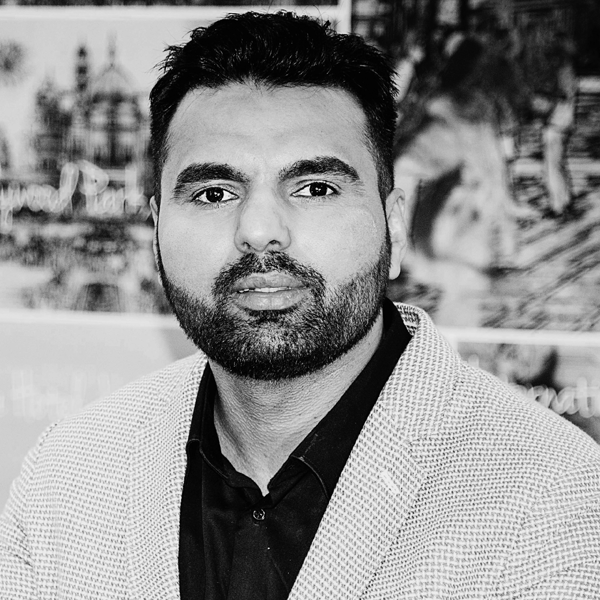 https://2025.fleetandmobilitysummit.com/wp-content/uploads/2024/05/nadeem.png