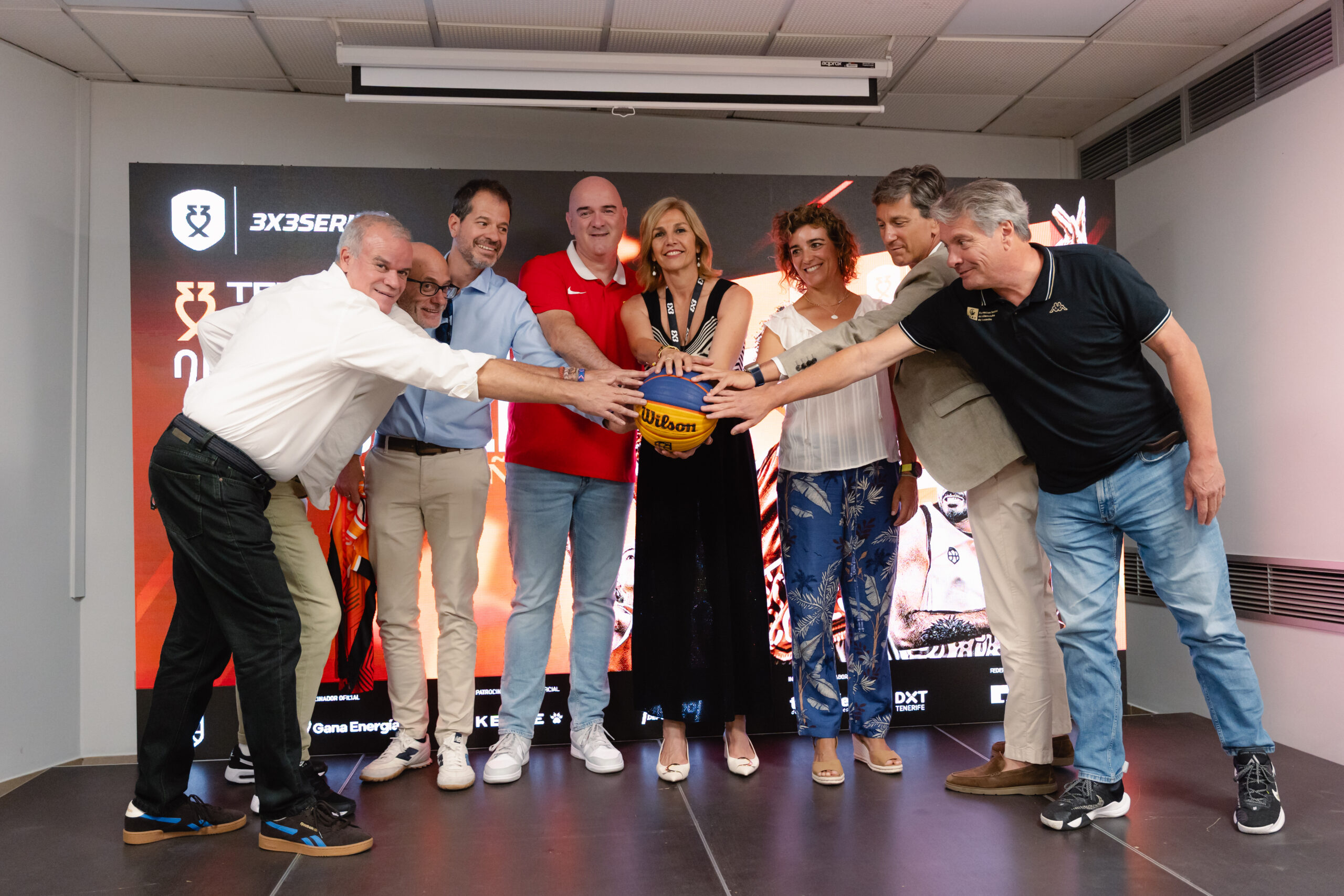 Presentado el Máster Final Tenerife en el Pabellón Santiago Martín