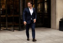 How Short, Muscular Men Should Dress: 9 Style Rules Short, Muscular Men walking