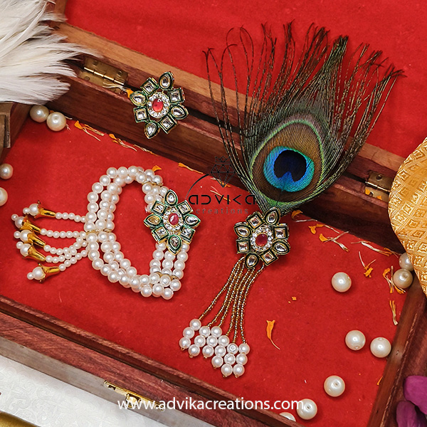 Set of Exquisite Pearl & Kundan Ring, Braclate and brooch