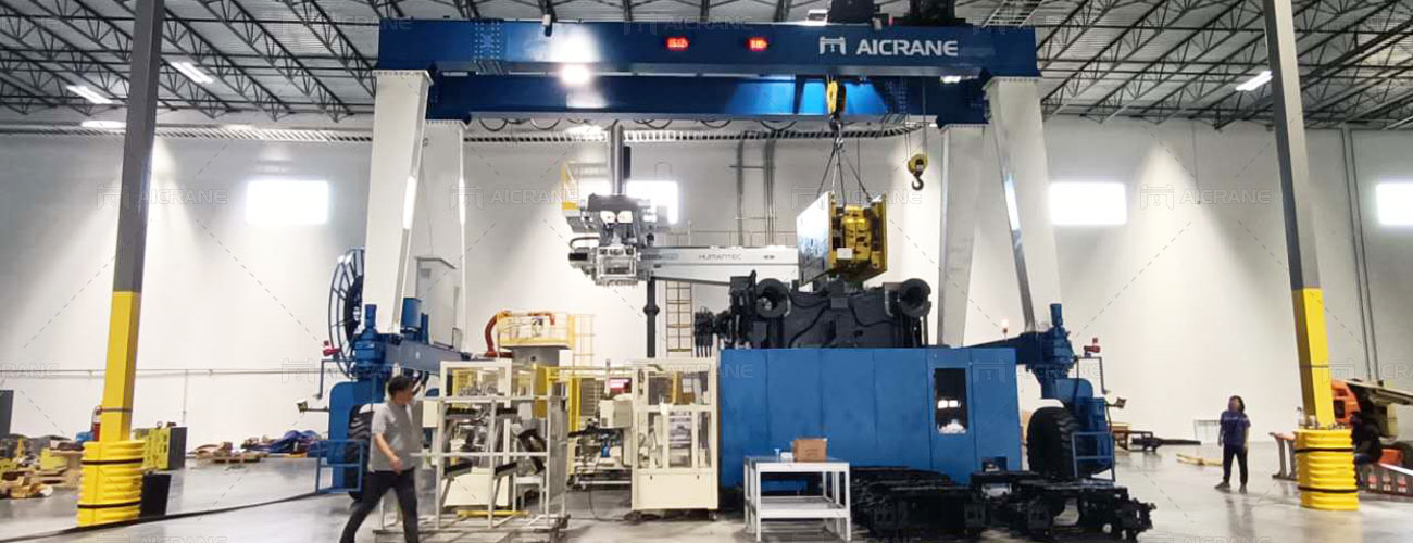32/20 Ton Rubber Tyred Crane For Injection Mold Handling
