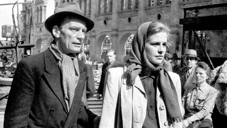 Murderers Among Us movie scenes
