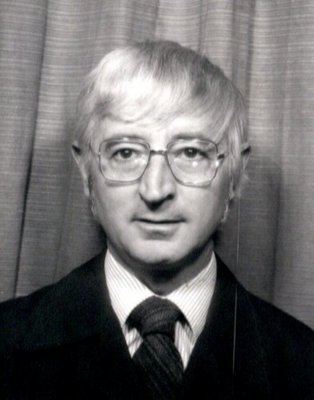 Andrew Hook wwwuniversitystoryglaacukimagesUGSP00853mjpg