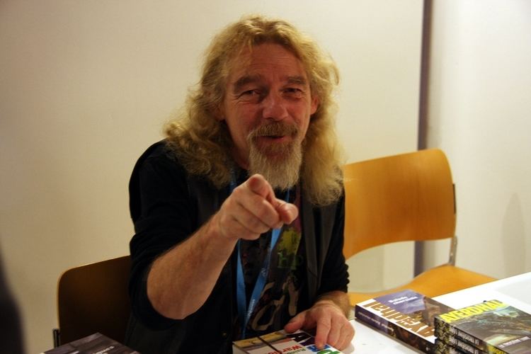 Ayerdhal Rencontreddicace avec Ayerdhal qui vous sera prsent par Jean