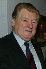 Bobby Shearer httpsuploadwikimediaorgwikipediaenbb0Bob