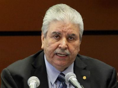 Carlos Humberto Aceves A Puerta Cerrada En torno a la Reforma Laboral Dichos y Bichos