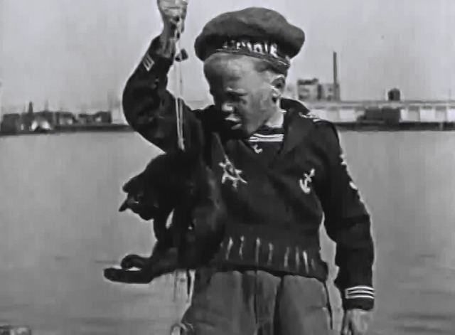 Cat Fishin movie scenes Later when the gang sets sail in their boat they are gathered below for a meal of beans Two dogs are with them on the trip and one cat which can be 