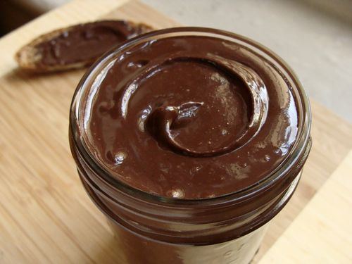 Chocolate spread wwwinjennieskitchencomwpcontentuploads20120