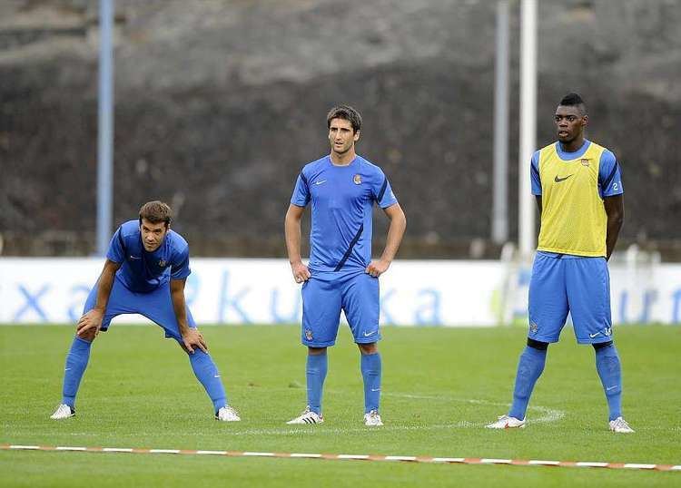Jonathan Nanizayamo Officiel Jonathan Nanizayamo au Tours FC TOURS FOOTBALL CLUB