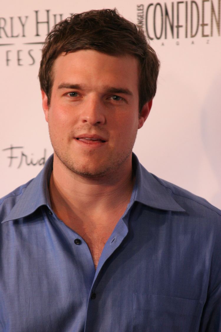 Joshua LeBar Joshua LeBar Hairstyle Makeup Suits Shoes And Perfume Celeb