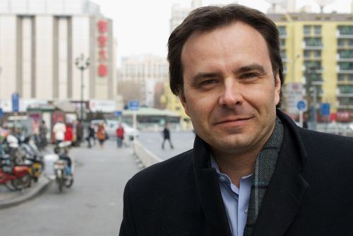 Marc Godbout httpspbstwimgcomprofileimages1858838391TW