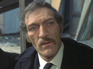 Neil McCarthy (actor) Neil McCarthy