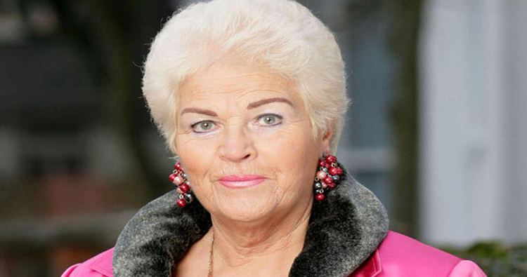 Pat Butcher Pat Butcher Rap Sick Chirpse