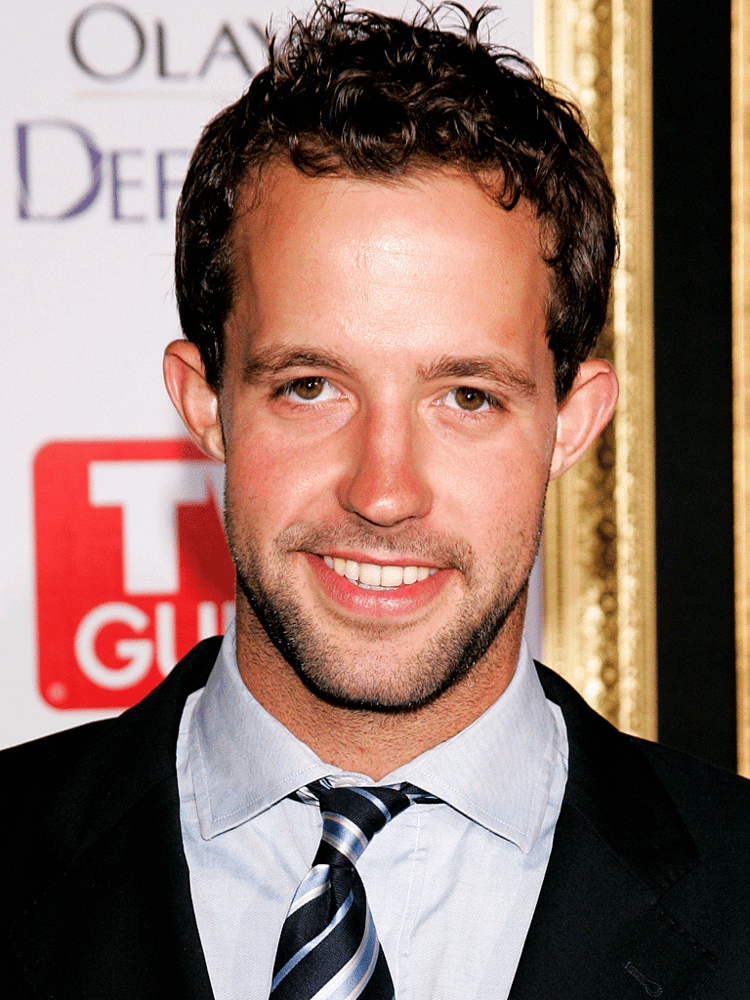 Peter Cambor statictvgcdnnetmediabinshowcardscelebsprth