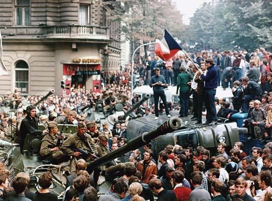 Prague Spring httpsmedia1britannicacomebmedia396123900