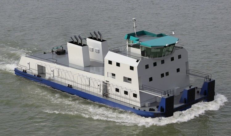 Pusher (boat) Pusher Tug 4619 for long range inland operations