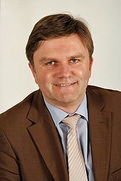 Uwe Schunemann httpsuploadwikimediaorgwikipediacommonsthu