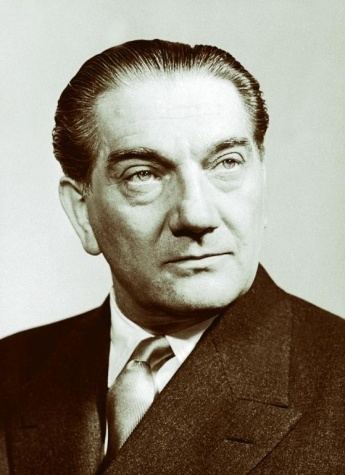 Zoltán Greguss wwwszombatorgfiles201611GregussZoltanjpg