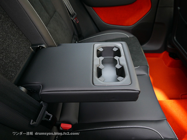 VolvoXC40_76_20190110191041f1e.jpg