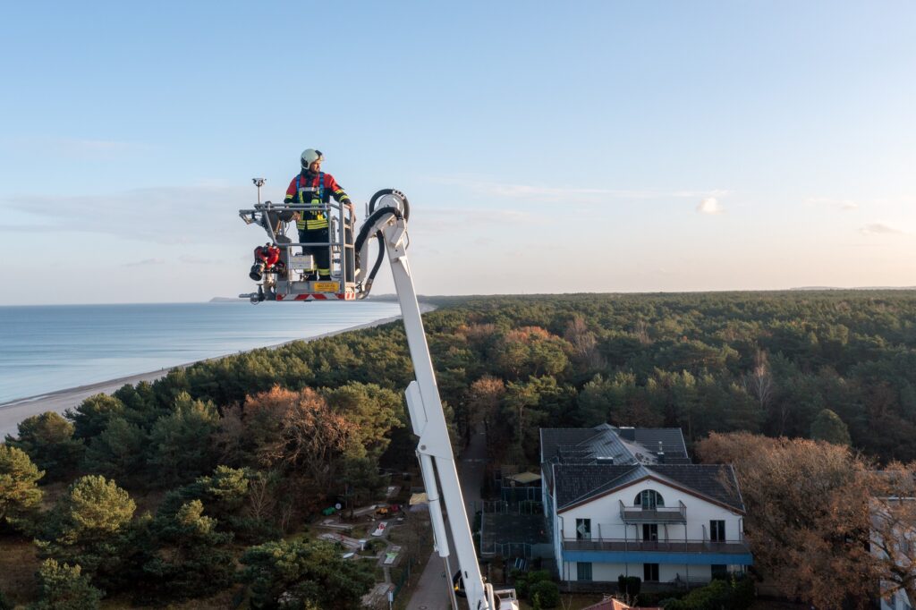 F32TLK Karlshagen2 | Bronto Skylift