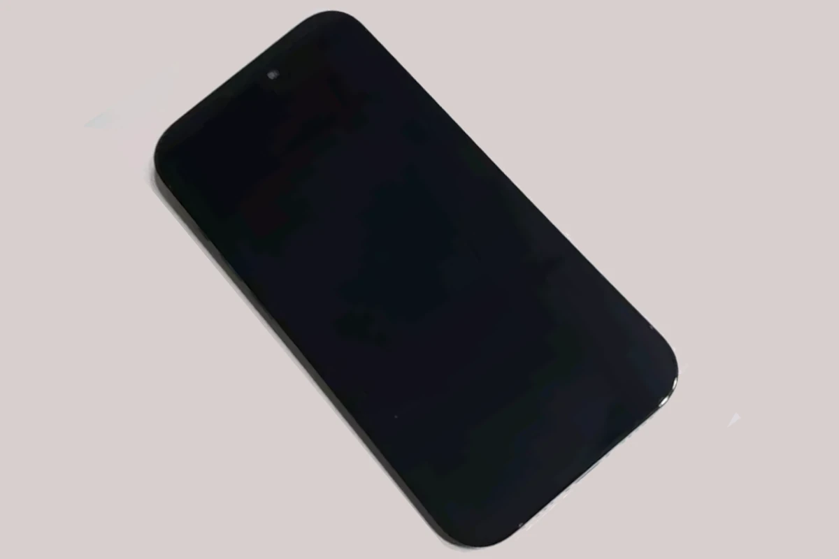 iPhone 14 Black Screen