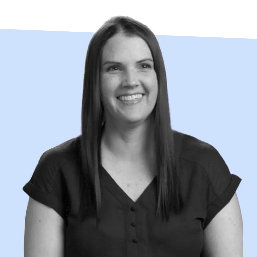 Erica Larson headshot