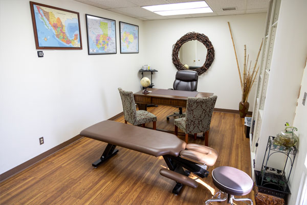 Chiropractic Wellness in Oxnard | Dr. Logan Osland