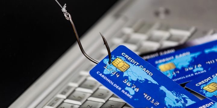 Cultivating Cyber Awareness for Robust Phishing Defense within Organizations 1 phising
