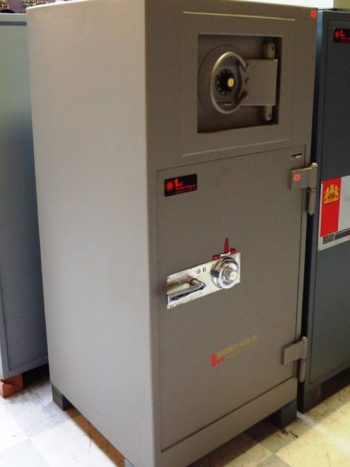 Major Safes