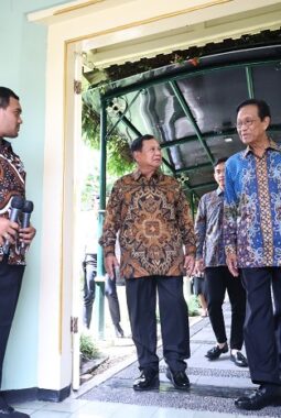 Rela Jauh-jauh datang ke Yogyakarta, Generasi Milenial Beri Dukungan Kemenangan Prabowo – Gibran