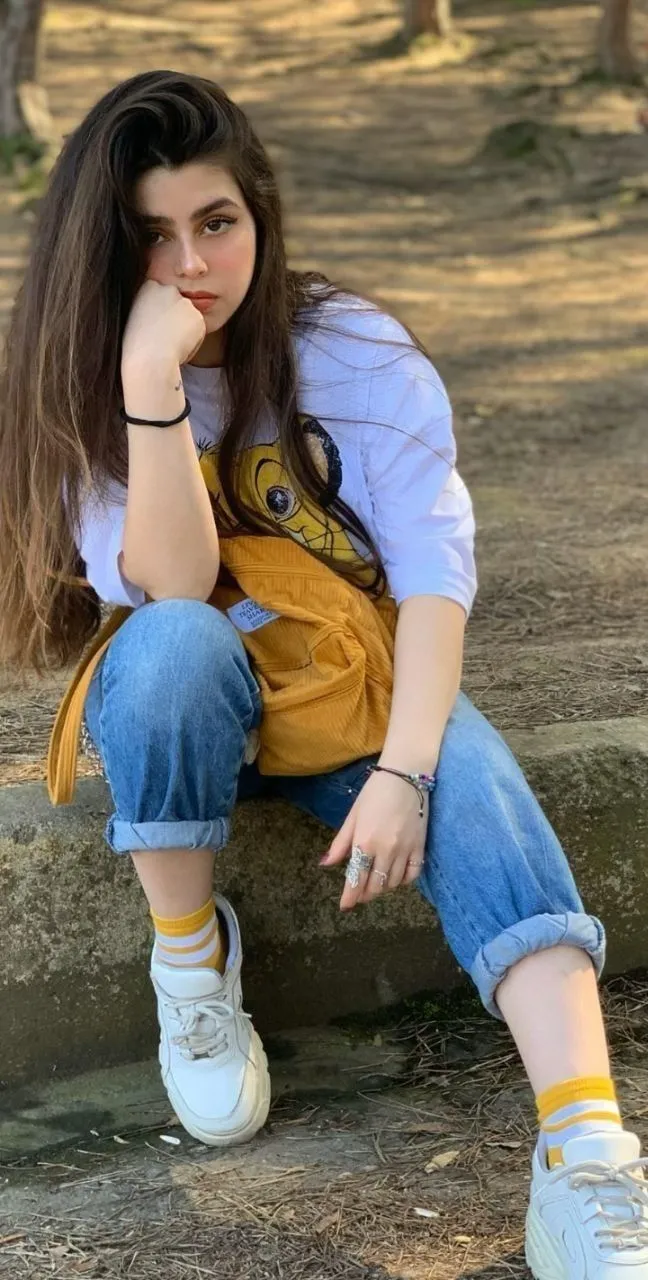 Attitude Girl Dp For Whatsapp Attitude Girl Dp For Whatsapp