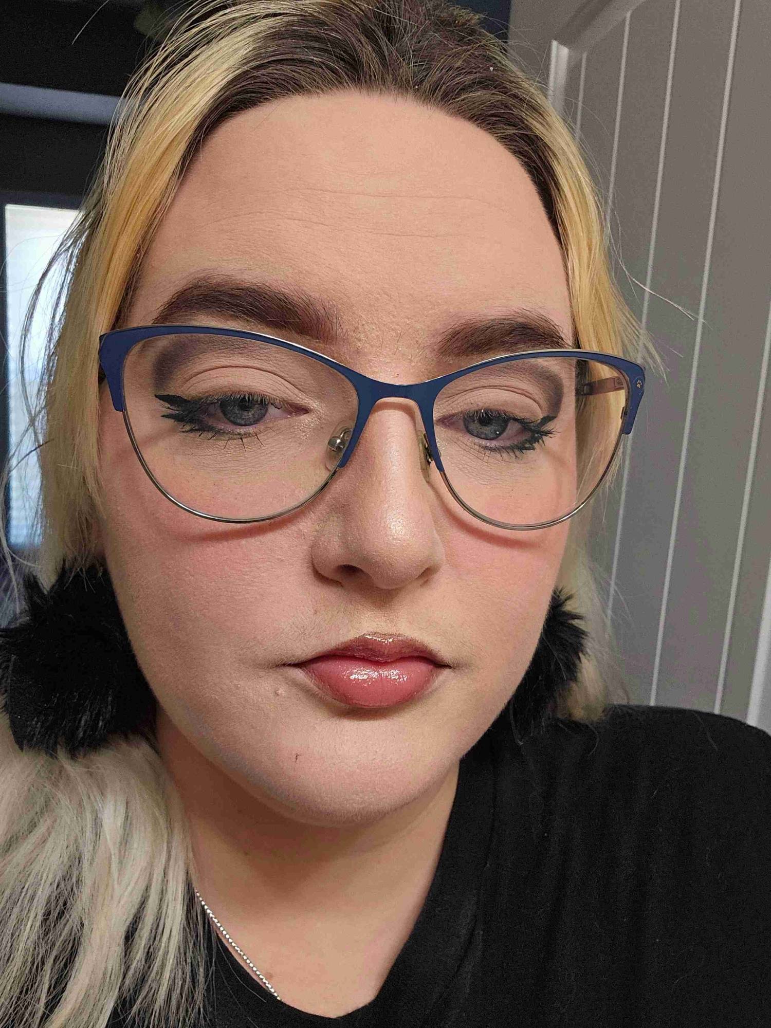 Anna (aleein) Farcaster social identity (Fname handle) PFP