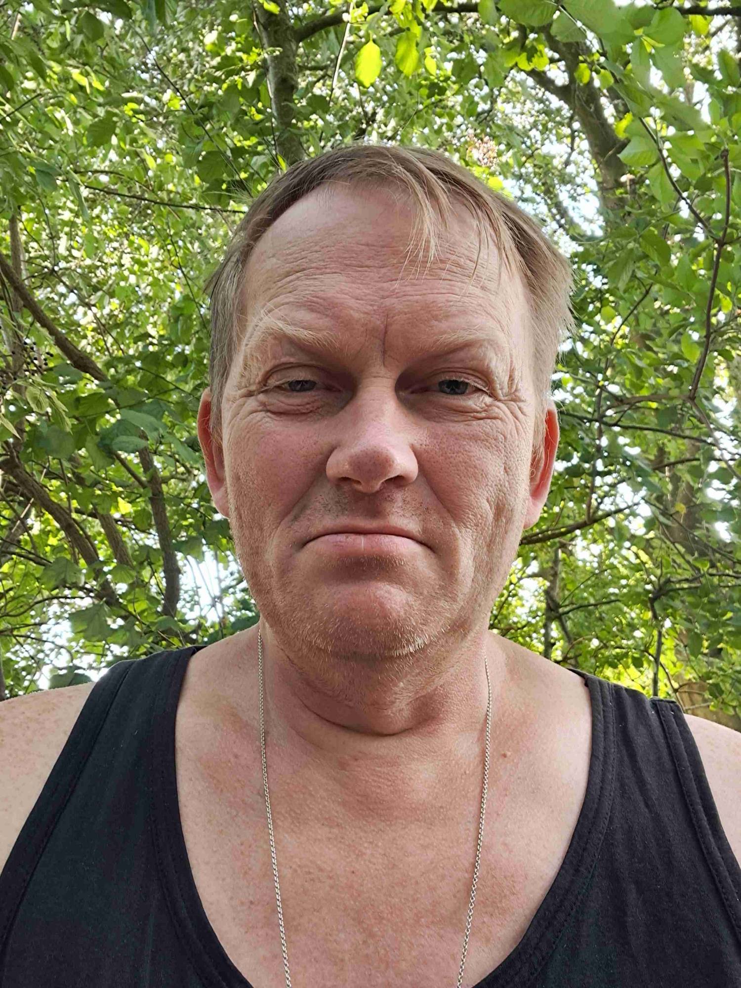 Tommy Stefansen (tommygun9) Farcaster social identity (Fname handle) PFP