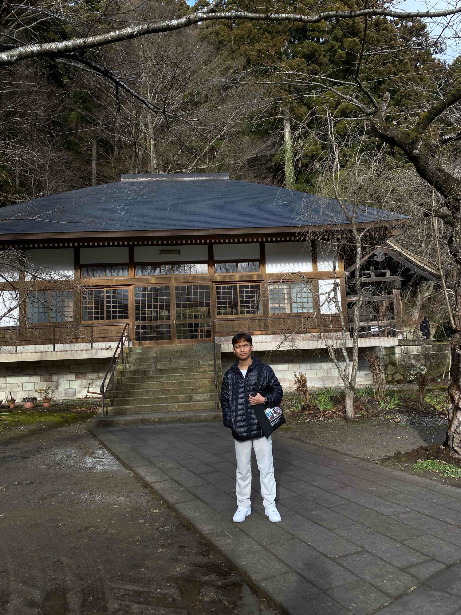 Ferosee (ferosee) Farcaster social identity (Fname handle) PFP