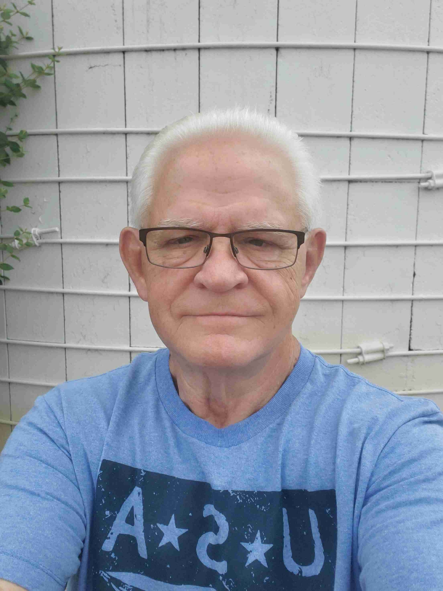 Larry Marquis (flying-eagle) Farcaster social identity (Fname handle) PFP