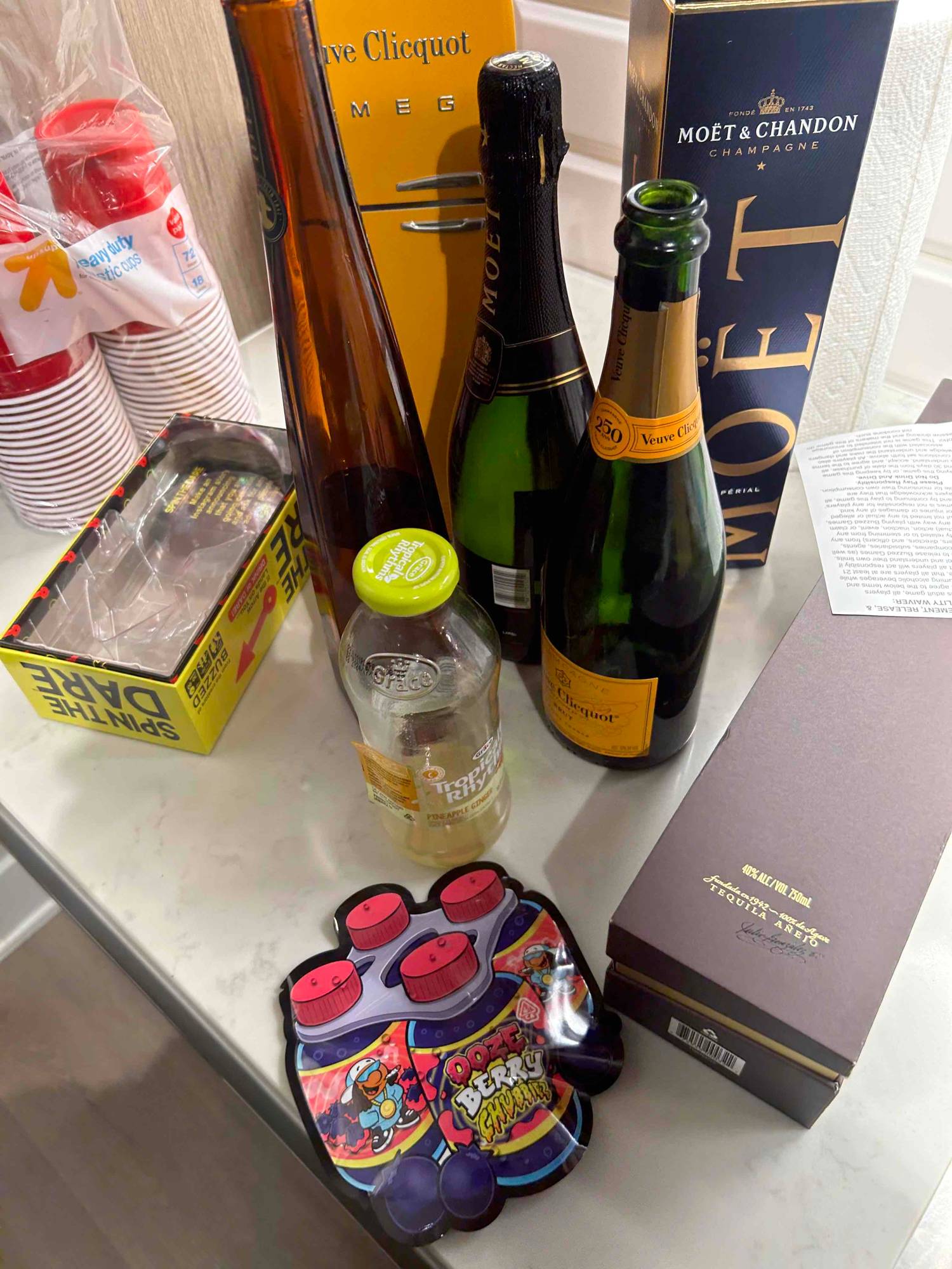 Breez (breez) Farcaster social identity (Fname handle) PFP