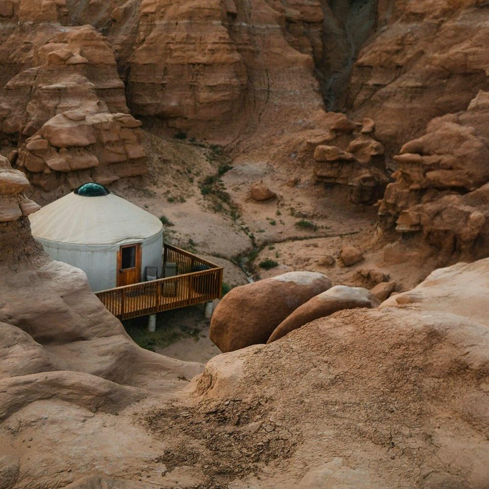 Rebecca Smith (rebeccasmith) Farcaster social identity (Fname handle) PFP