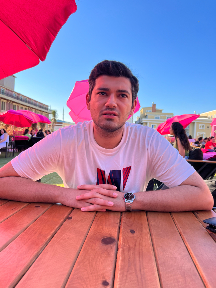 Hakan (hakan) Farcaster social identity (Fname handle) PFP