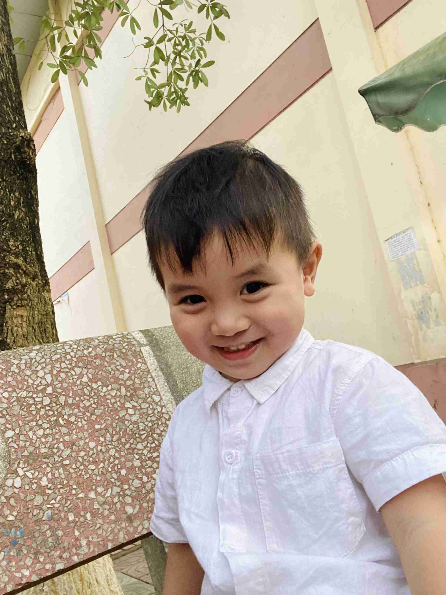 Hải Trần (luckyhacker89) Farcaster social identity (Fname handle) PFP