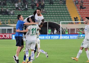 فيديو كوكا يسجل في فوز ألانيا سبور الصعب على أنطاليا بـ الدوري التركي