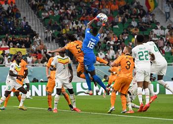 مدرب الأهلي السابق ميندي السبب في هزيمة السنغال أمام هولندا وفقدوا نصف قوتهم بغياب ماني