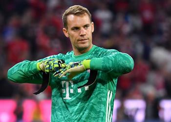 مانويل نوير ي علن إصابته بـ كسر وغيابه حتى نهاية الموسم