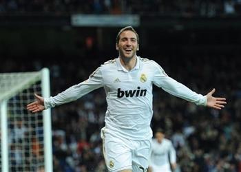 هيجواين يسخر من آرسنال ويصر ح ريال مدريد الأكبر في تاريخ كرة القدم