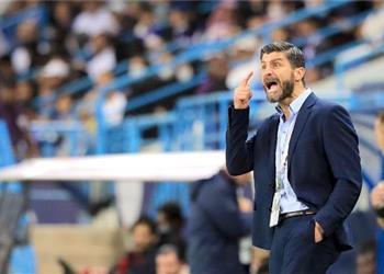 رسمي ا بيدرو إيمانويل مدير ا فني ا لـ الخليج السعودي