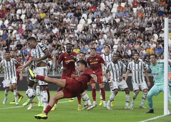 فيديو ديبالا يصنع وأبراهام يقود روما لتعادل إيجابي أمام يوفنتوس في الدوري الإيطالي