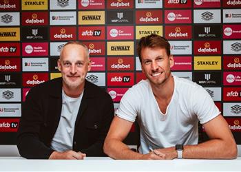 رسمي ا بورنموث ي علن تعاقده مع نيتو قادم ا من برشلونة