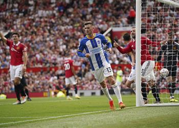 دابة مانشستر يونايتد السوداء باسكال جروس ي مارس هوايته المفضلة بثنائية جديدة