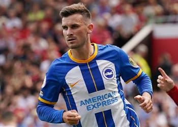 لاعب برايتون لا أعلم سبب تسجيلي الأهداف دائم ا أمام مانشستر يونايتد