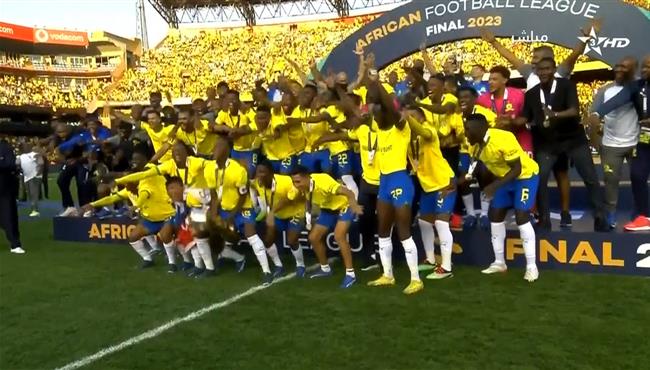 مراسم تتويج صن داونز بطلا لدوري السوبر الافريقي