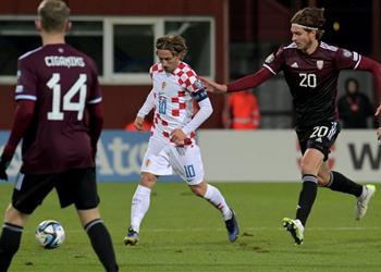 فيديو كرواتيا تتخطى لاتفيا بثنائية وتصعد لوصافة المجموعة في تصفيات يورو 2024